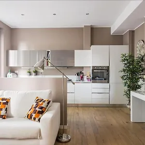 Apartment Porta Romana Modern And Cosy Milan